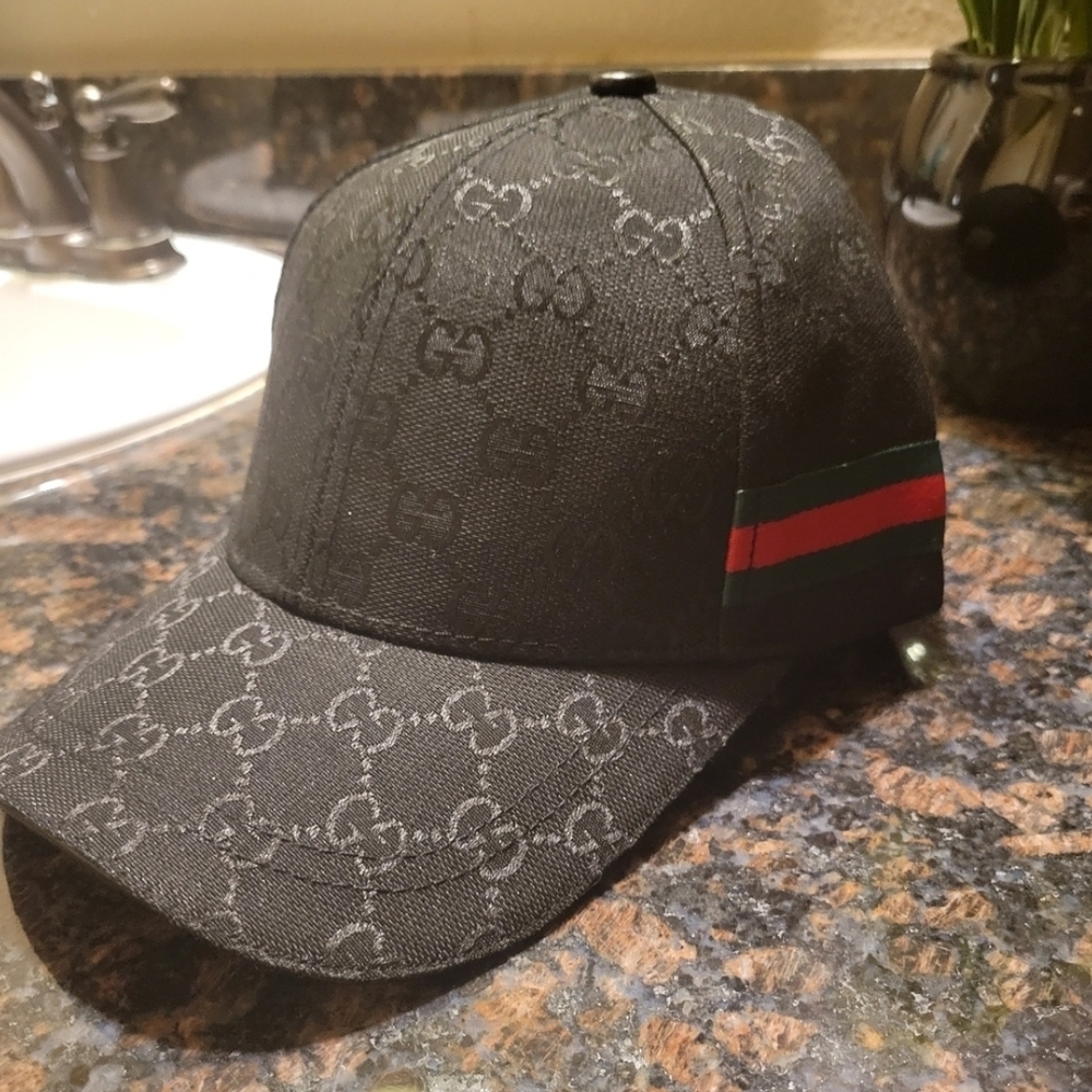 Gucci Black Monogram Baseball Cap - Picture 4 of 9